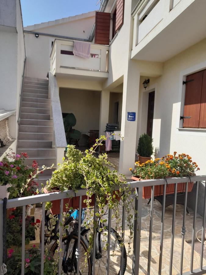 Apartment Dukic Sveti Filip i Jakov Εξωτερικό φωτογραφία