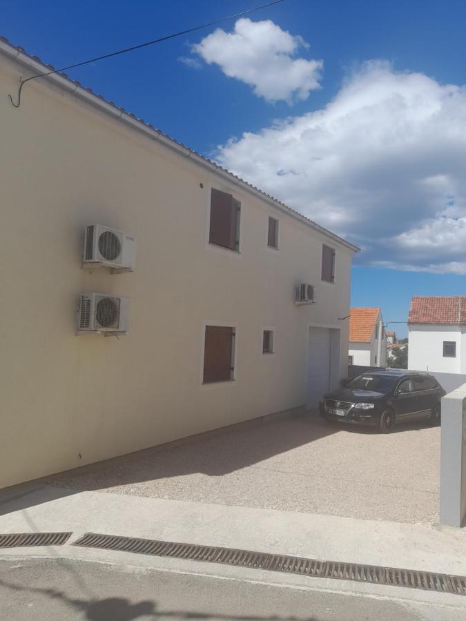 Apartment Dukic Sveti Filip i Jakov Εξωτερικό φωτογραφία