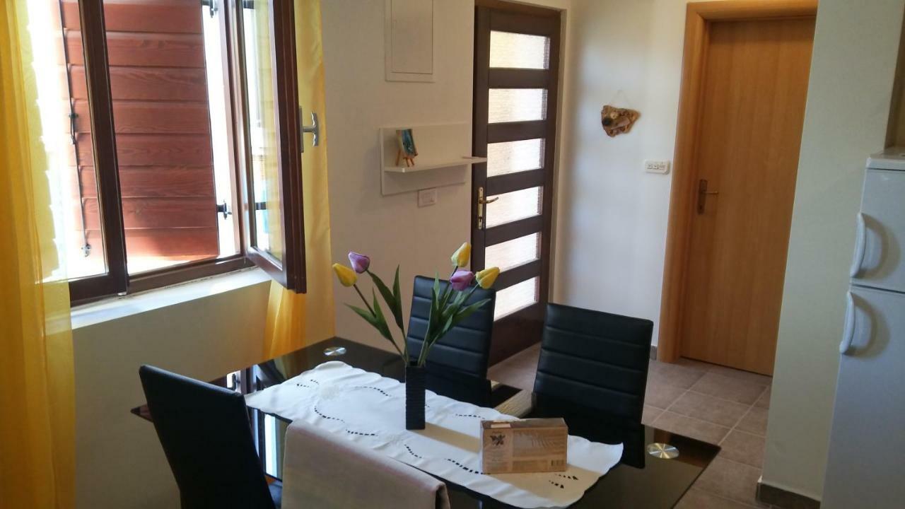 Apartment Dukic Sveti Filip i Jakov Εξωτερικό φωτογραφία