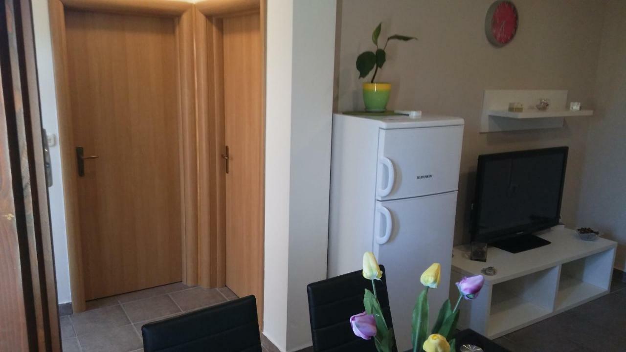 Apartment Dukic Sveti Filip i Jakov Εξωτερικό φωτογραφία